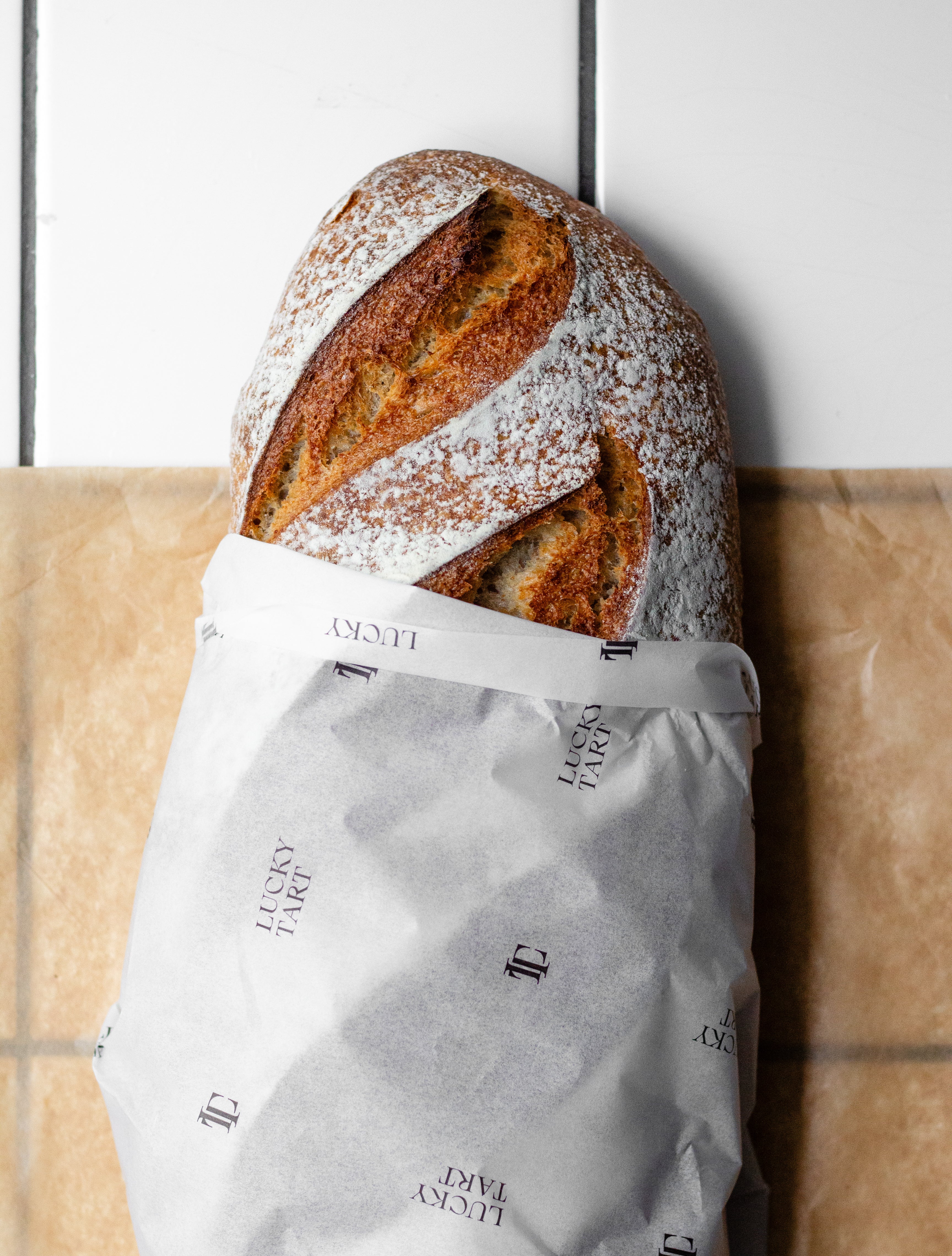 Vegaaninen, Lucky Tart, Meri-Tuuli Väntsi, Pipsa Hurmerinta, catering, pitopalvelu, juurileipä, Leipomo Väyrysen